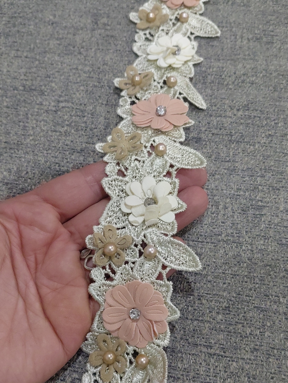 Amazon Pink, Cream & Gold Floral Lace Applique Trim With 4 Extra Flower
